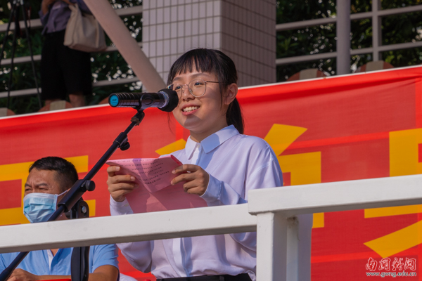 点击《DSC02145--.jpg》查看详情